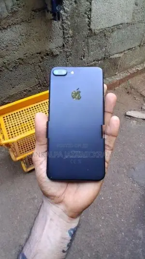 Apple iPhone 7 Plus 128GB (Used)