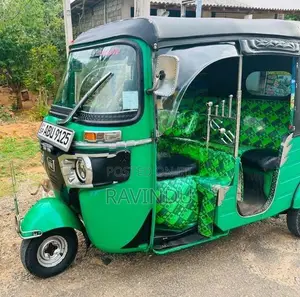 Bajaj RE Three Wheeler 2020