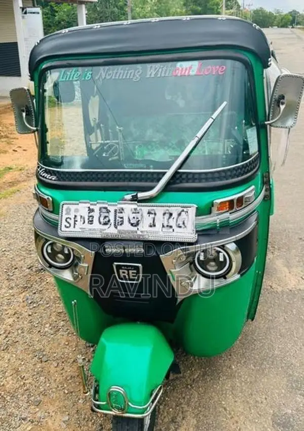 Bajaj RE Three Wheeler 2020