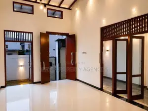 Brand New House For Sale In Athurugiriya