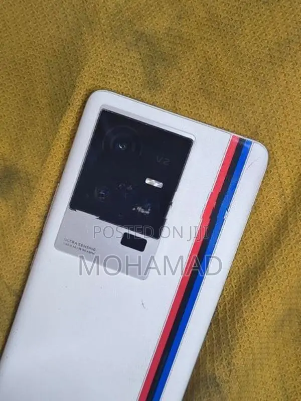 iqoo (Used)