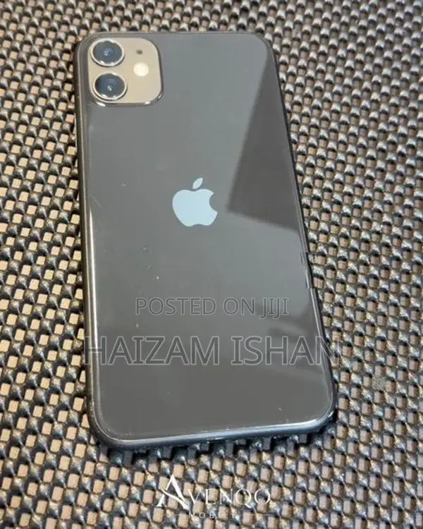 Apple iPhone 11 128GB (Used)