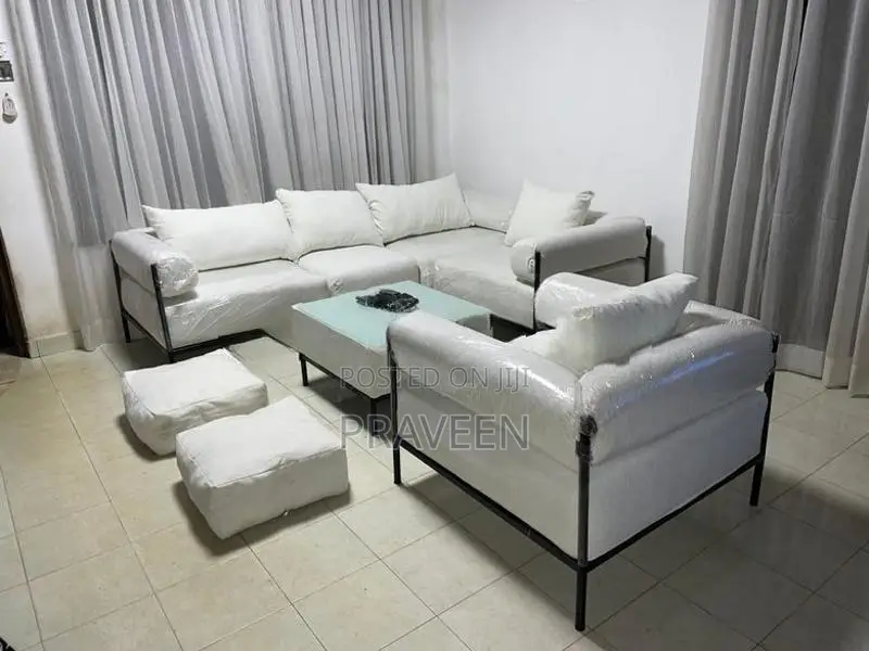 Brand New Modular Sofa Set – 3+1+1 With Coffee Table 2 Poufs