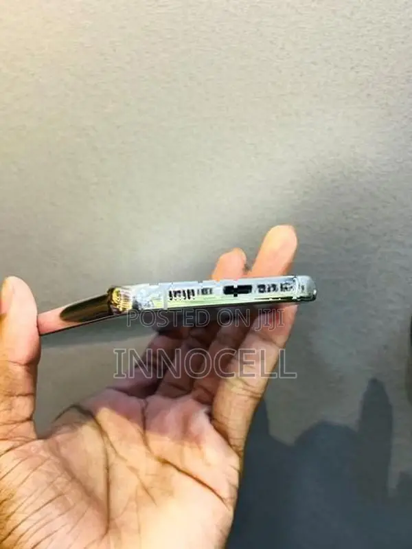 Samsung Galaxy S22+ 256GB (Used)