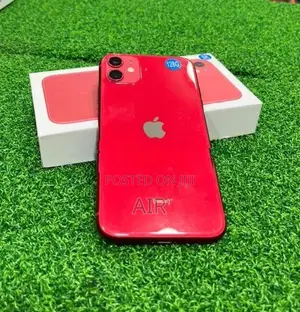Apple iPhone 11 128GB (Used)