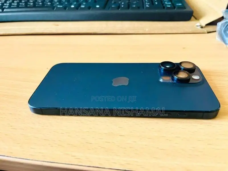 Apple iPhone 15 Pro Max (Used)