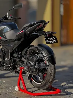 Bajaj Pulsar N160 Premium 2026