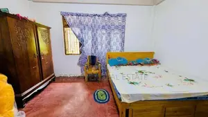 කලුඅග්ගලින් අගනා දෙමහල් නිවසක් KK In Padukka