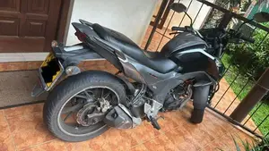Honda CB Hornet 160R 2017