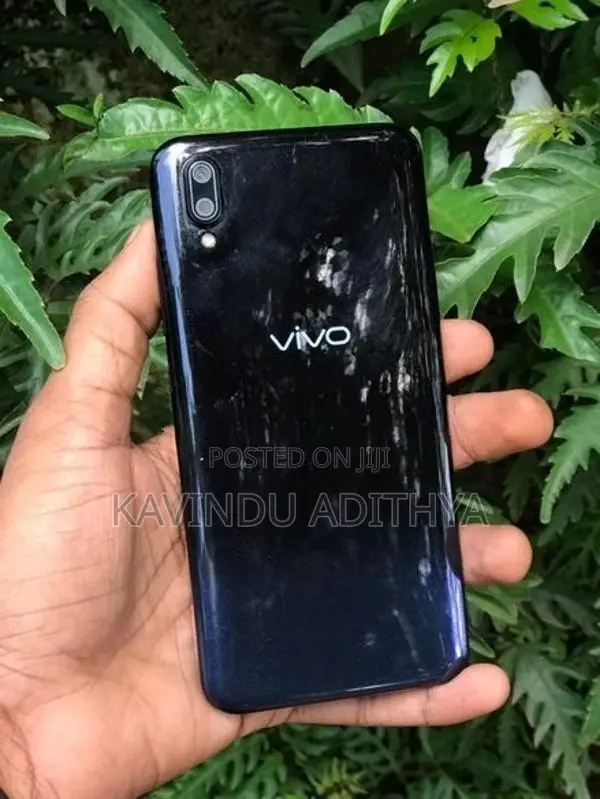 Vivo Y1s 6GB 128GB (Used)