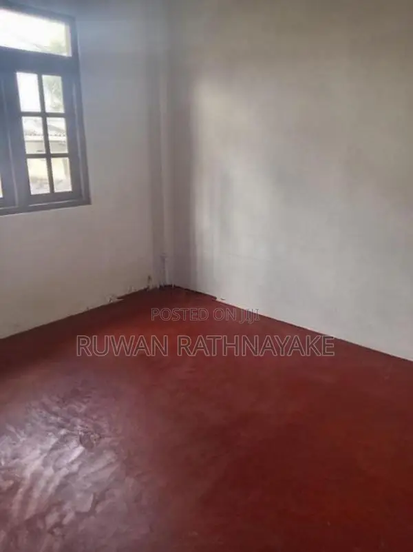 Upstairs House For Rent In Kalubovila Dehiwala