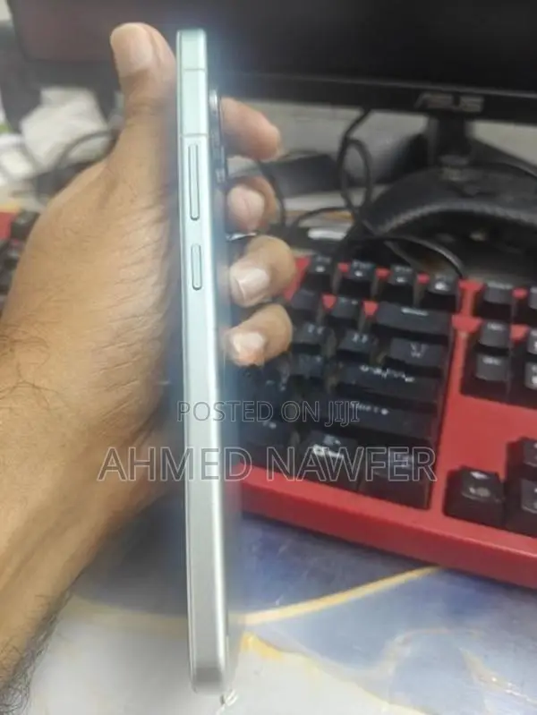 OnePlus Nord 4 (Used)