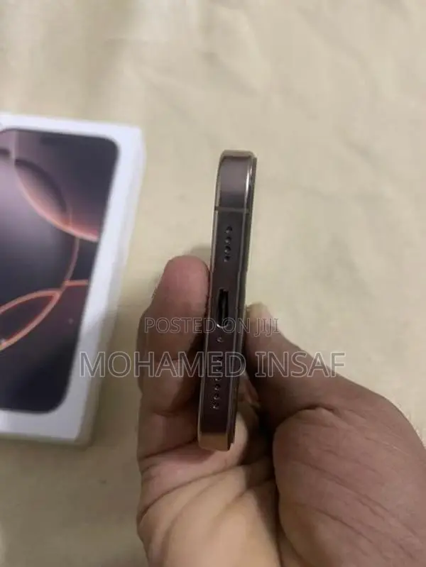 Apple iPhone 16 Pro Max (Used)
