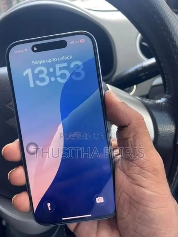 Apple iPhone 16 (Used)