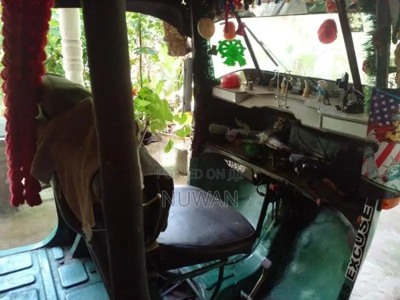 Bajaj RE 1998