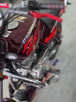 Bajaj CT100 2009