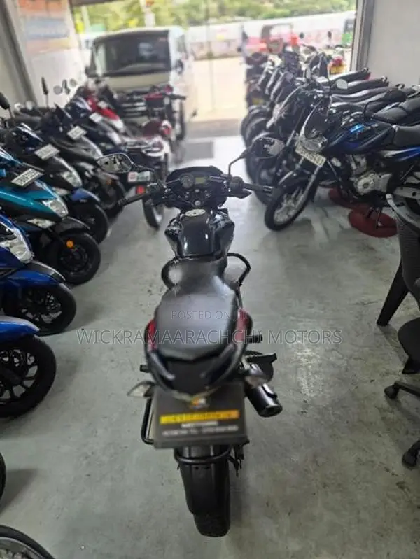 Bajaj Pulsar 135 2012