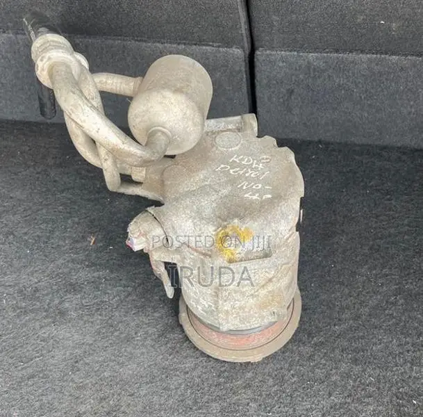 Toyota KDH A/C Compressor