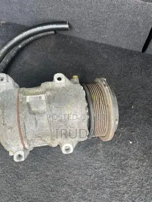 Toyota KDH A/C Compressor