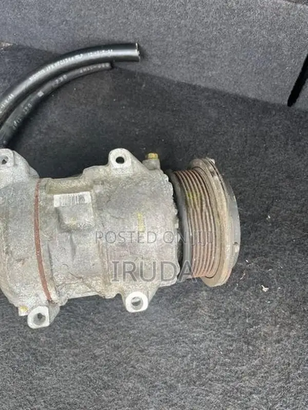 Toyota KDH A/C Compressor