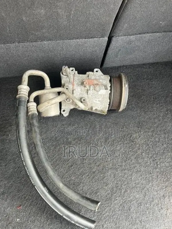 Toyota KDH A/C Compressor