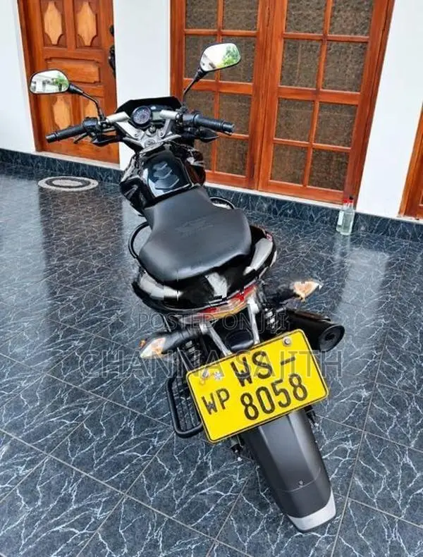 Bajaj Pulsar 135 2011