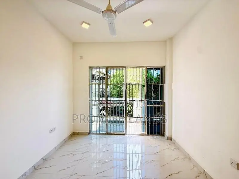 Brand New House For Rent In Colombo 13