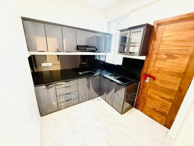 Brand New House For Rent In Colombo 13