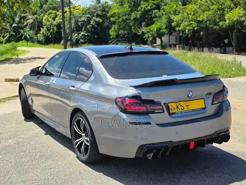 BMW 520i M Sport 2011