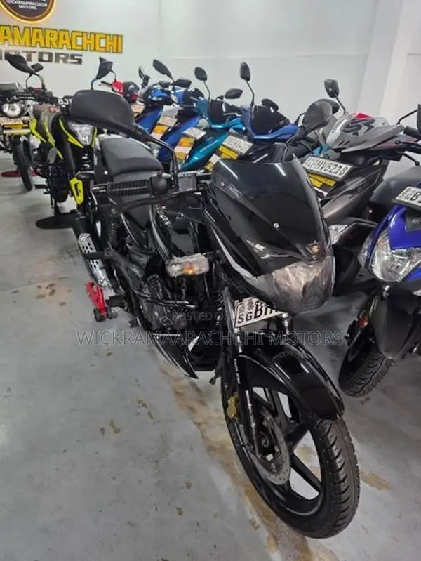 Bajaj Pulsar 150 Dual Disk 2018