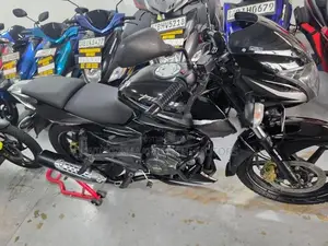 Bajaj Pulsar 150 Dual Disk 2018