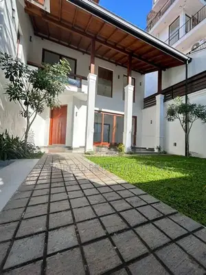 Luxury House For Sale IN Pitakotte Kotte