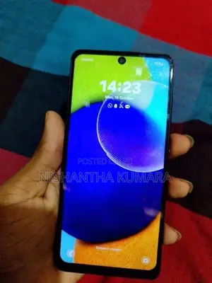 Samsung Galaxy A52 (Used)