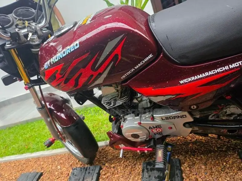 Bajaj CT100 2009