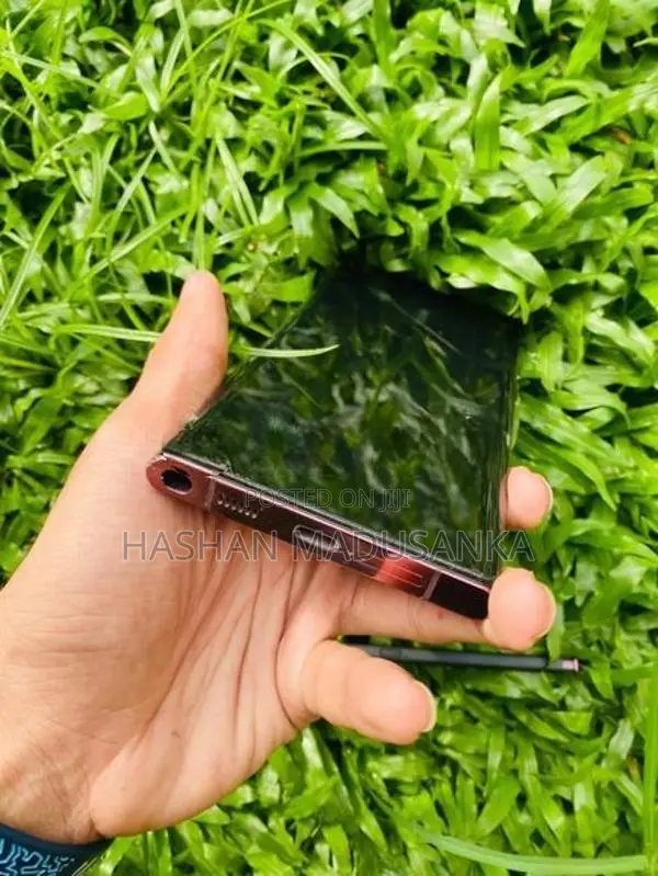 Samsung Galaxy S22 Ultra (Used)
