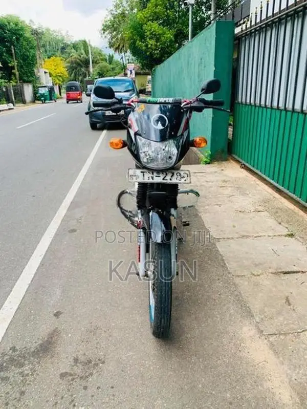 Bajaj CT100 2007