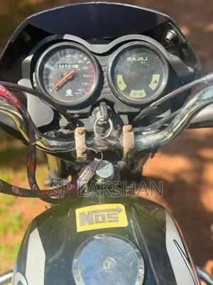 Bajaj CT100 2017