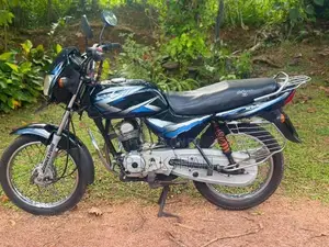 Bajaj CT100 2017