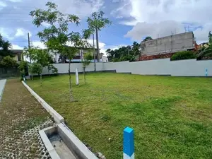 Residential Purposes 10p Land for Sale in Boralesgamuwa