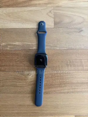 Apple Watch Series 8, 41mm GPS, Midnight Aluminium