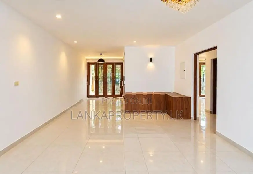 Brand-New Modern Luxury House for Sale in Nadukarawatta, Nugegoda