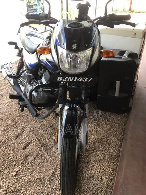 Bajaj CT100 2024