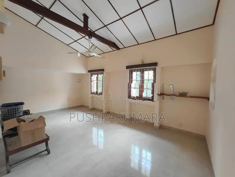 House for Rent in Colombo 5 ( Book No 5667 B)