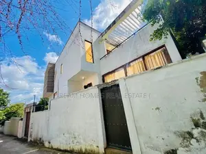 Semi-Furnished House For Rent – Madiwela, Kotte