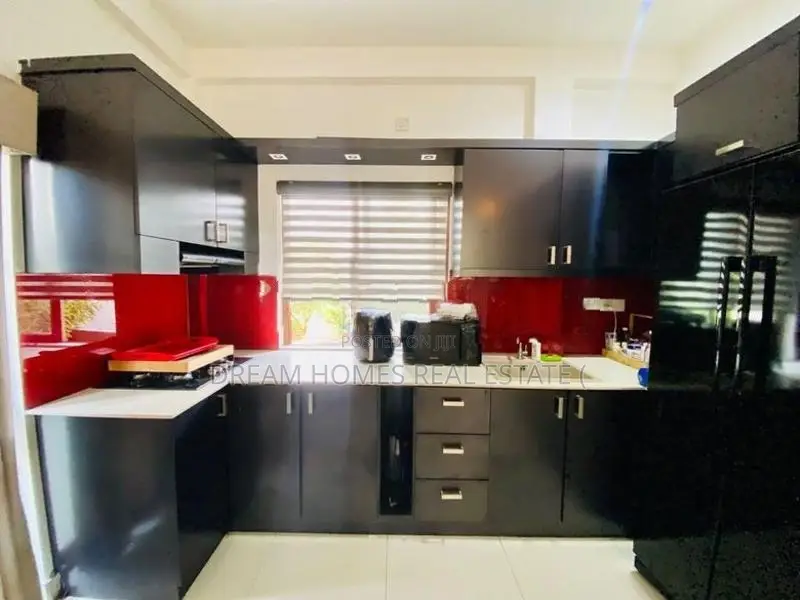 Semi-Furnished House For Rent – Madiwela, Kotte