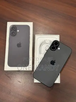 Apple iPhone 16 128GB (Used)