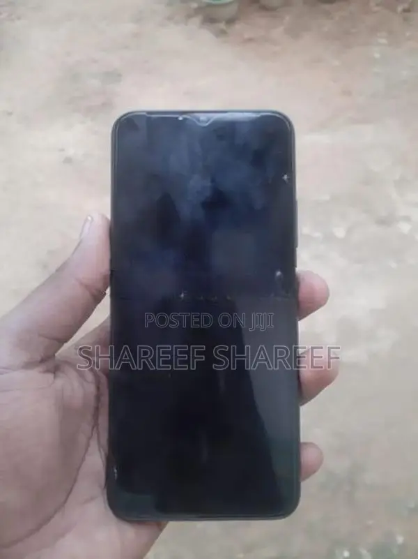 Realme C11 (Used)