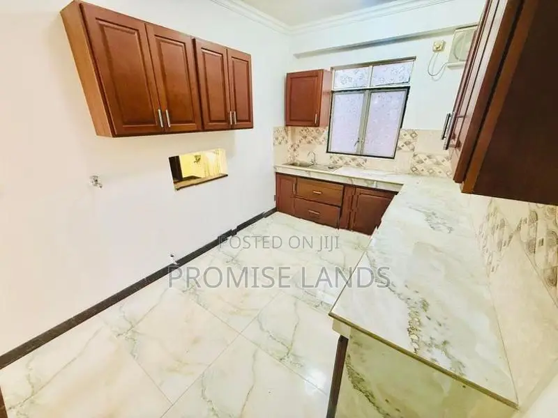 First Floor Semi Luxury House For Rent In Wattala