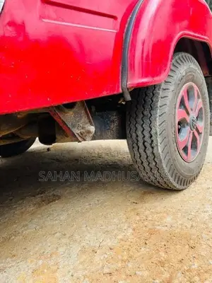 Bajaj RE 2015