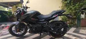 Bajaj Pulsar N160 2025